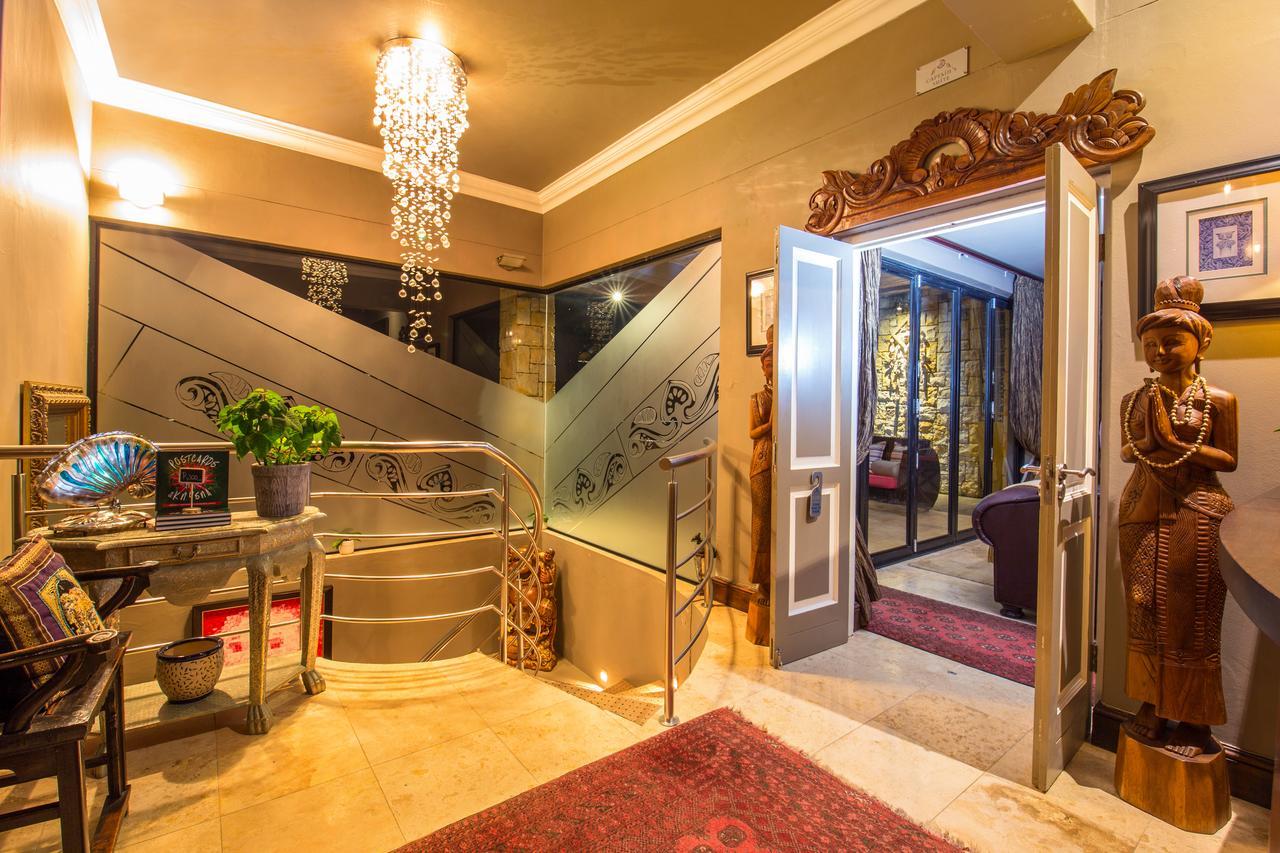 קניסנה Alexander Guest House מראה חיצוני תמונה