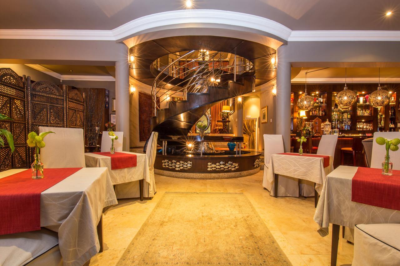 קניסנה Alexander Guest House מראה חיצוני תמונה