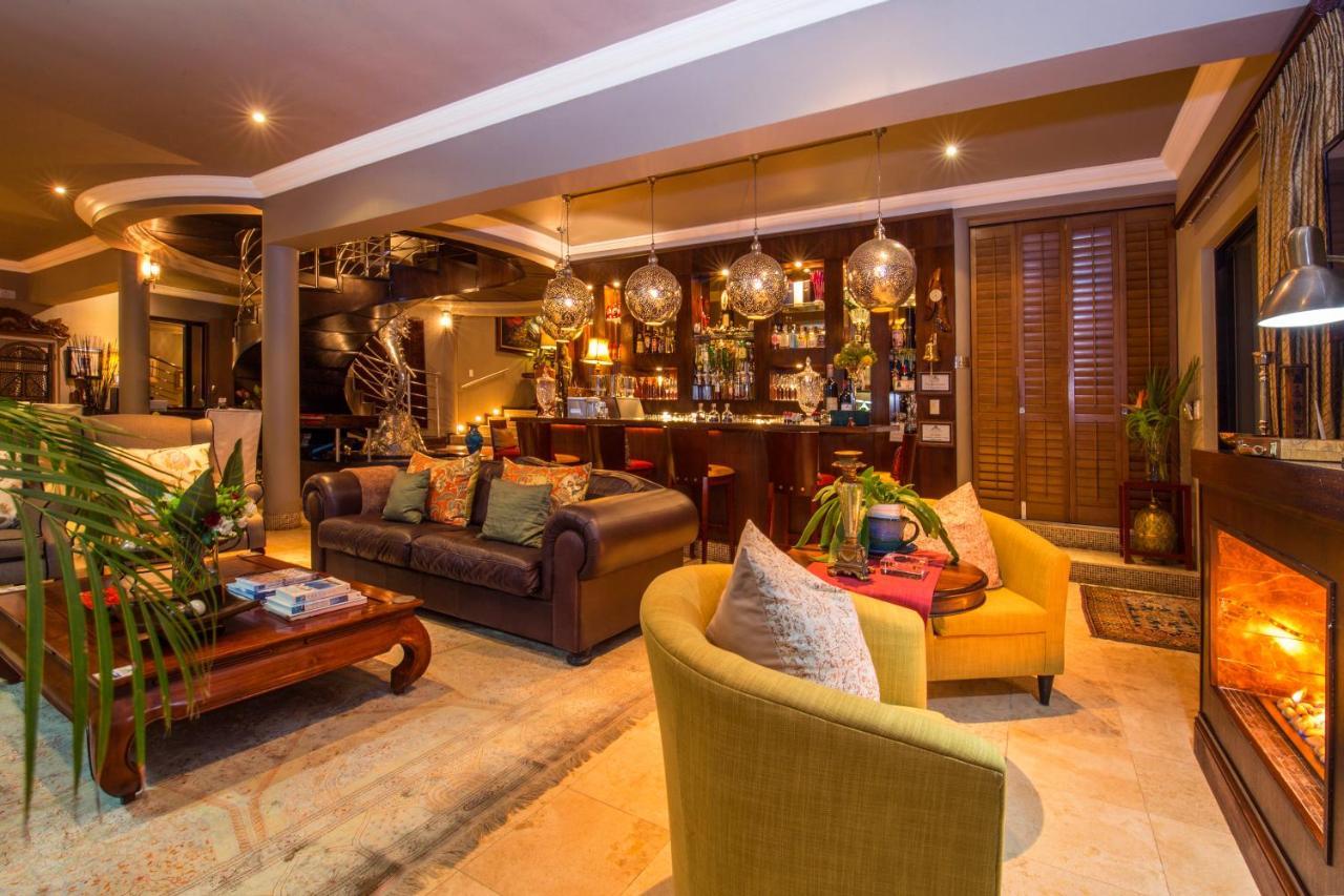 קניסנה Alexander Guest House מראה חיצוני תמונה