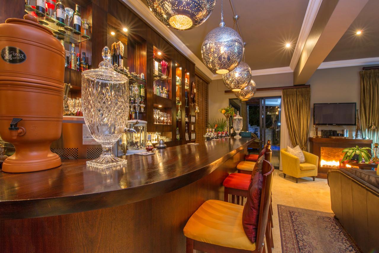קניסנה Alexander Guest House מראה חיצוני תמונה
