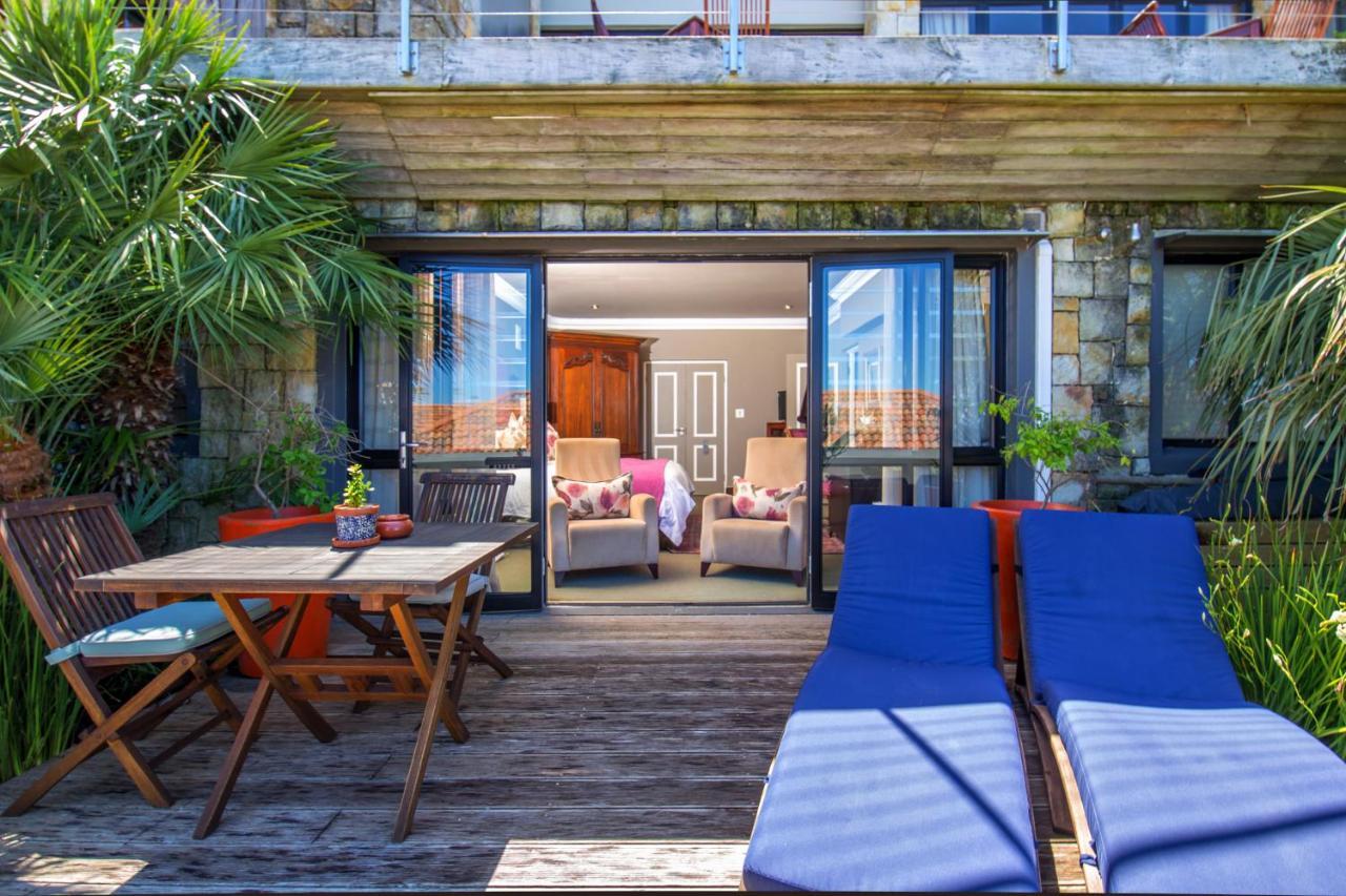 קניסנה Alexander Guest House מראה חיצוני תמונה