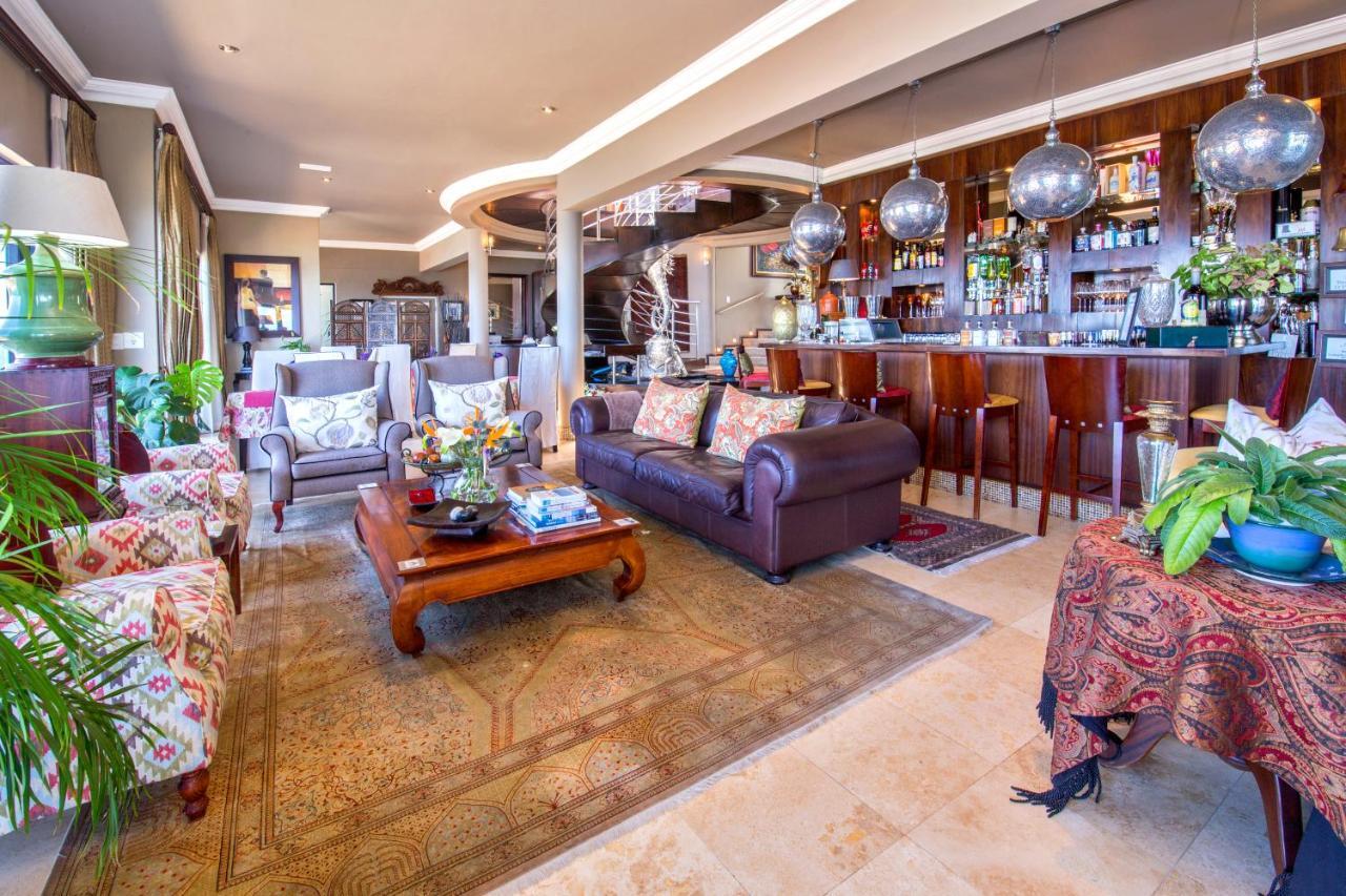 קניסנה Alexander Guest House מראה חיצוני תמונה