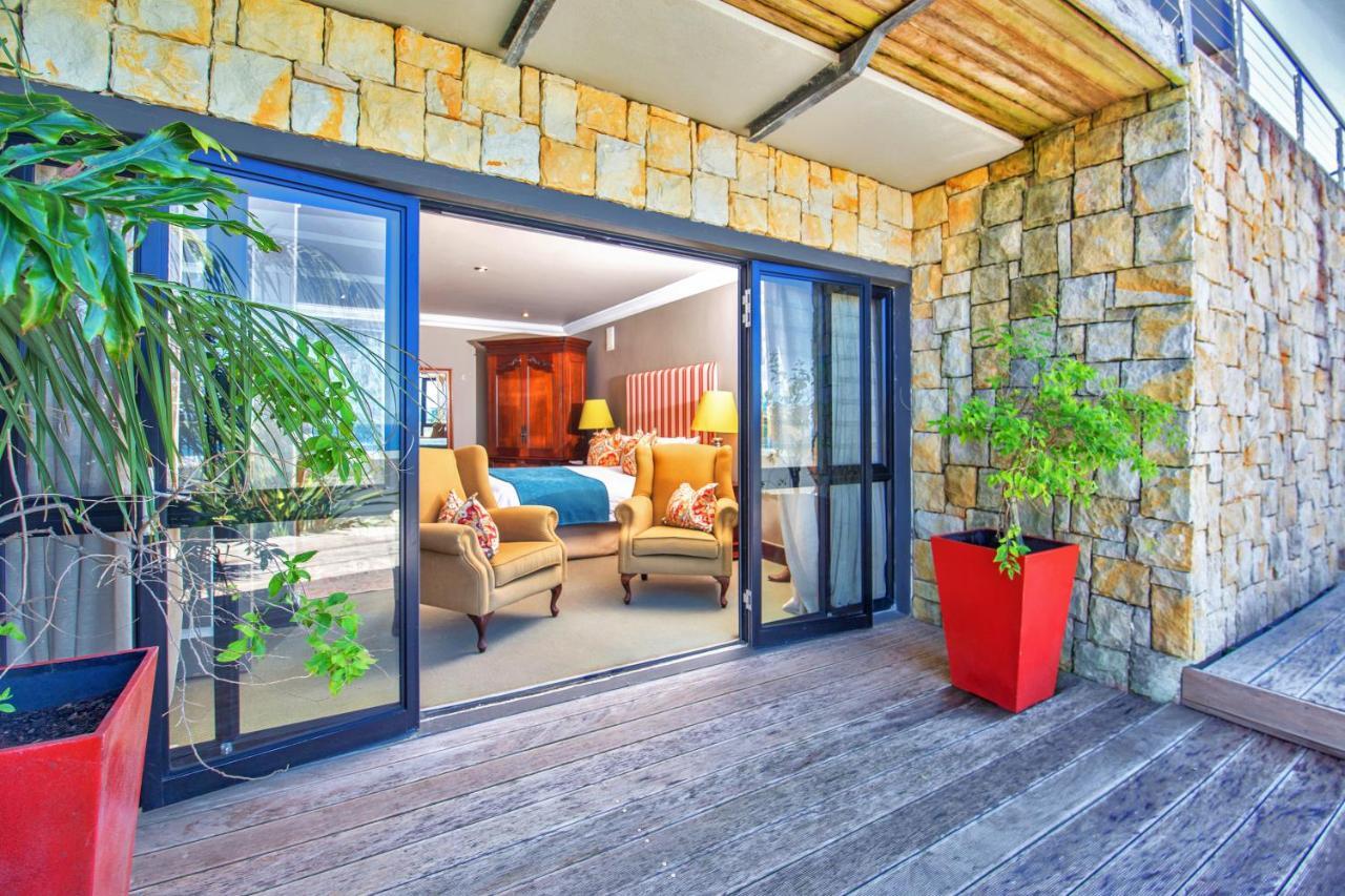 קניסנה Alexander Guest House מראה חיצוני תמונה