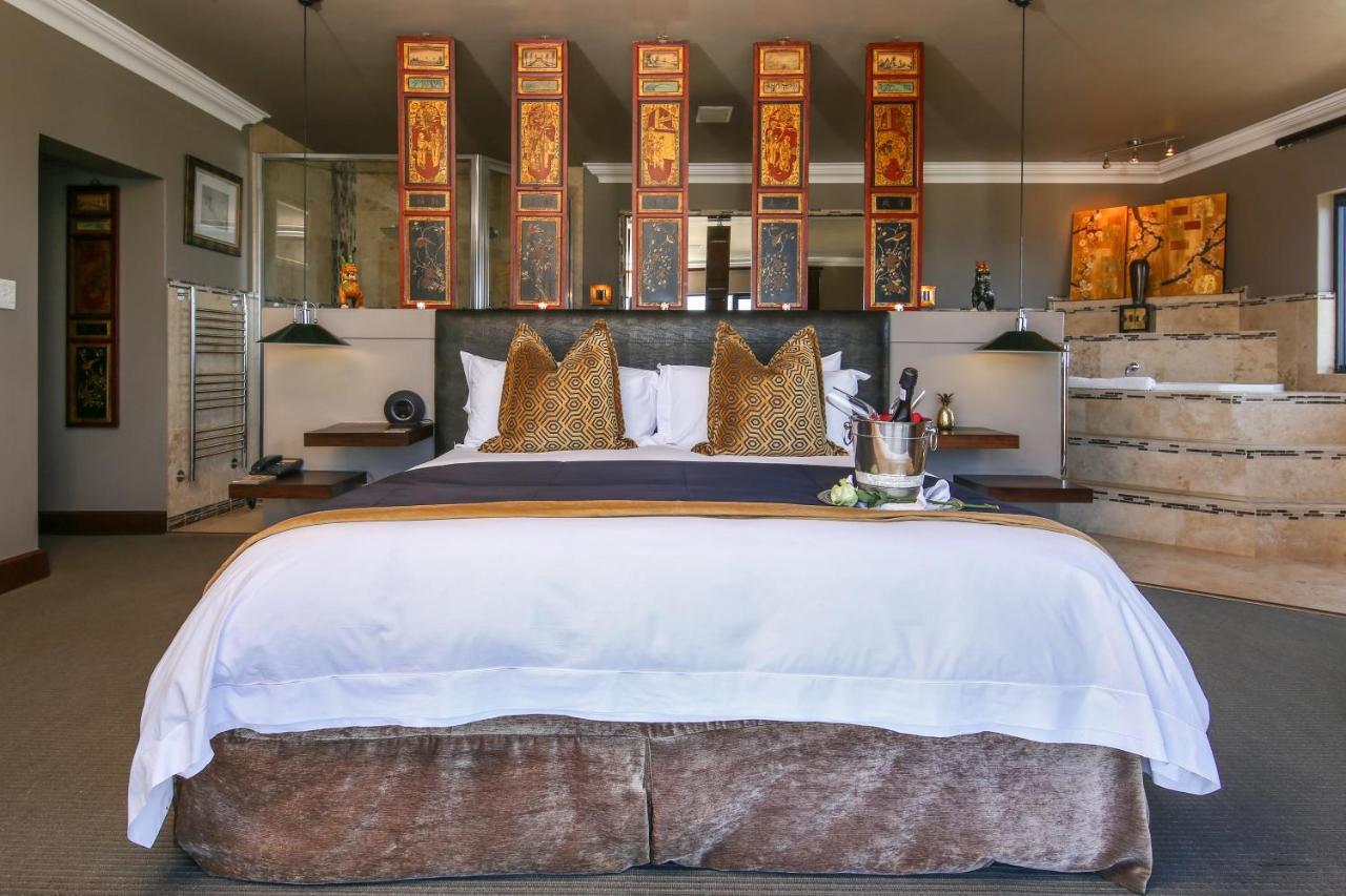 קניסנה Alexander Guest House מראה חיצוני תמונה