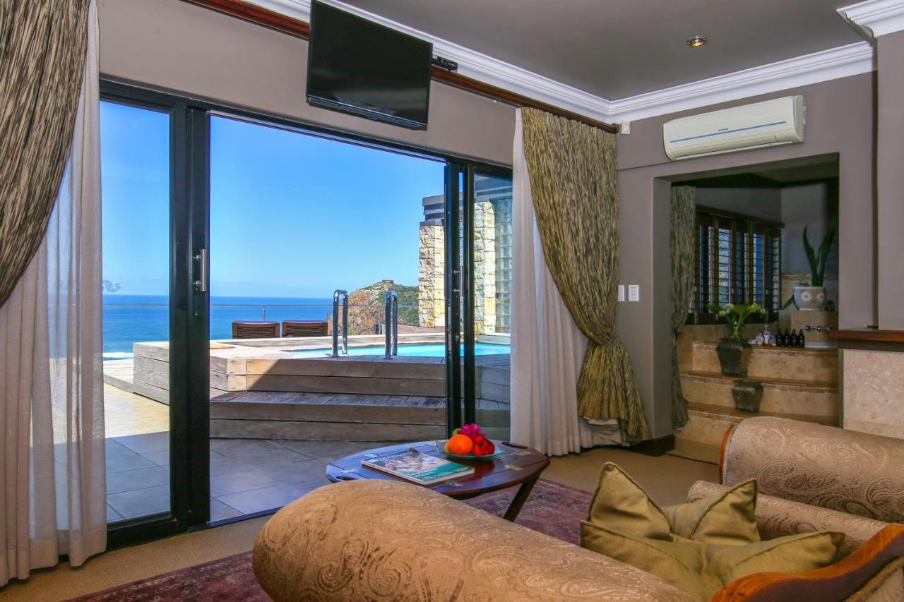 קניסנה Alexander Guest House מראה חיצוני תמונה